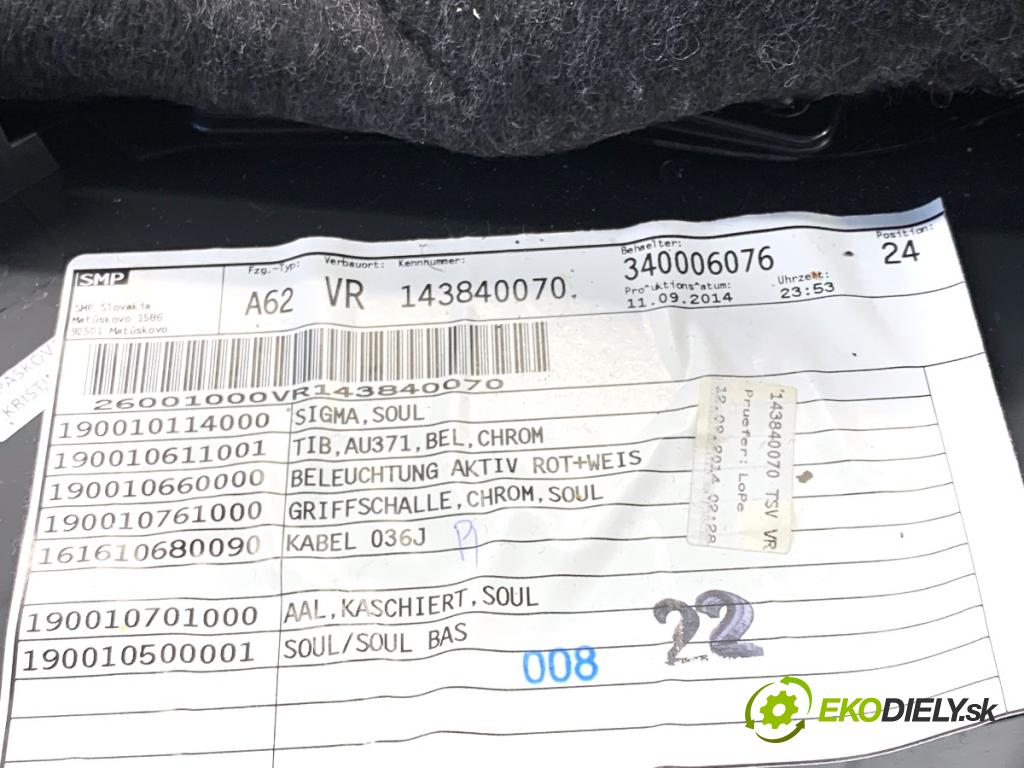 AUDI A3 8V liftback 2014 81 kW 1.6 TDI 1598 čalúnenie Dvere pravy predný 8V5867106