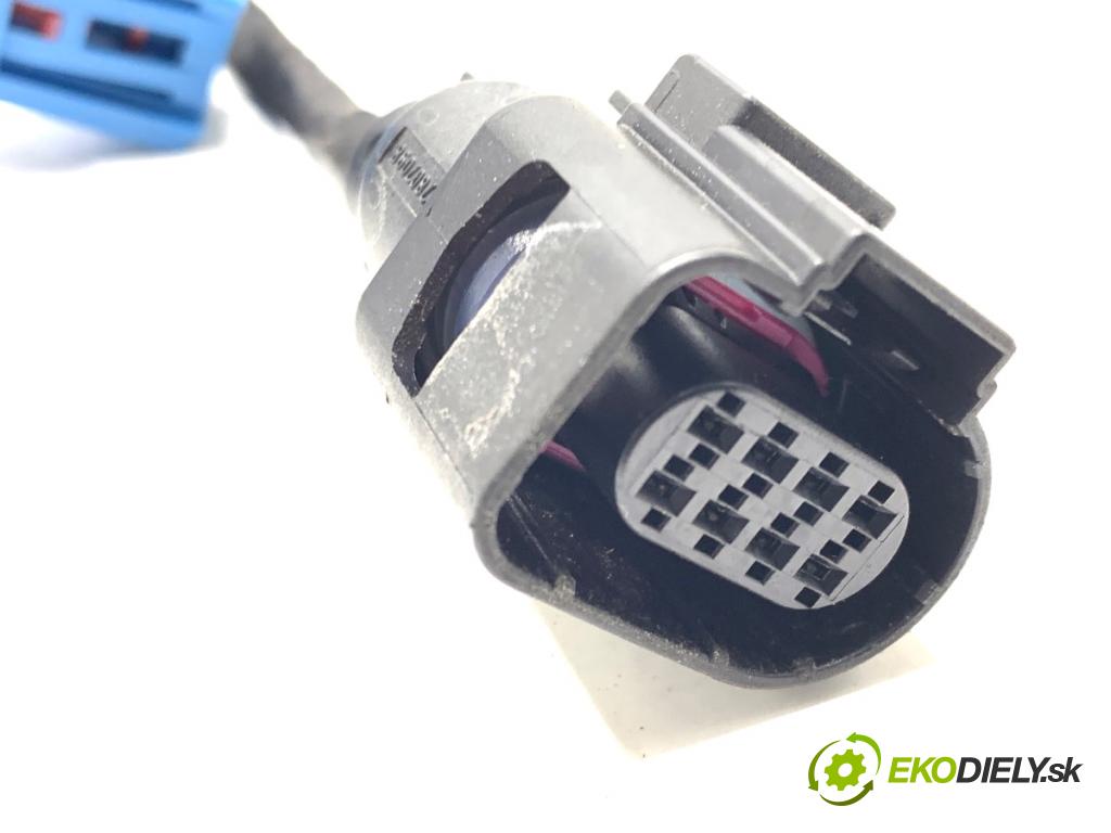 AUDI A3 8V liftback 2014 81 kW 1.6 TDI 1598 káblovačka dveře přední část levý 4L0971841