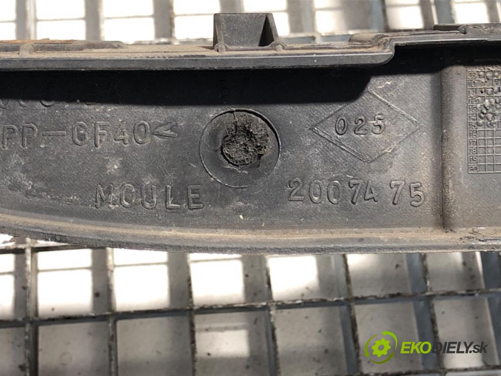 RENAULT MASTER III Autobus 2015 120 kW 2.3 dCi 165 FWD (JV0P, JV0U) 2298 držák přední část 8200657209G (Přední výztuha)