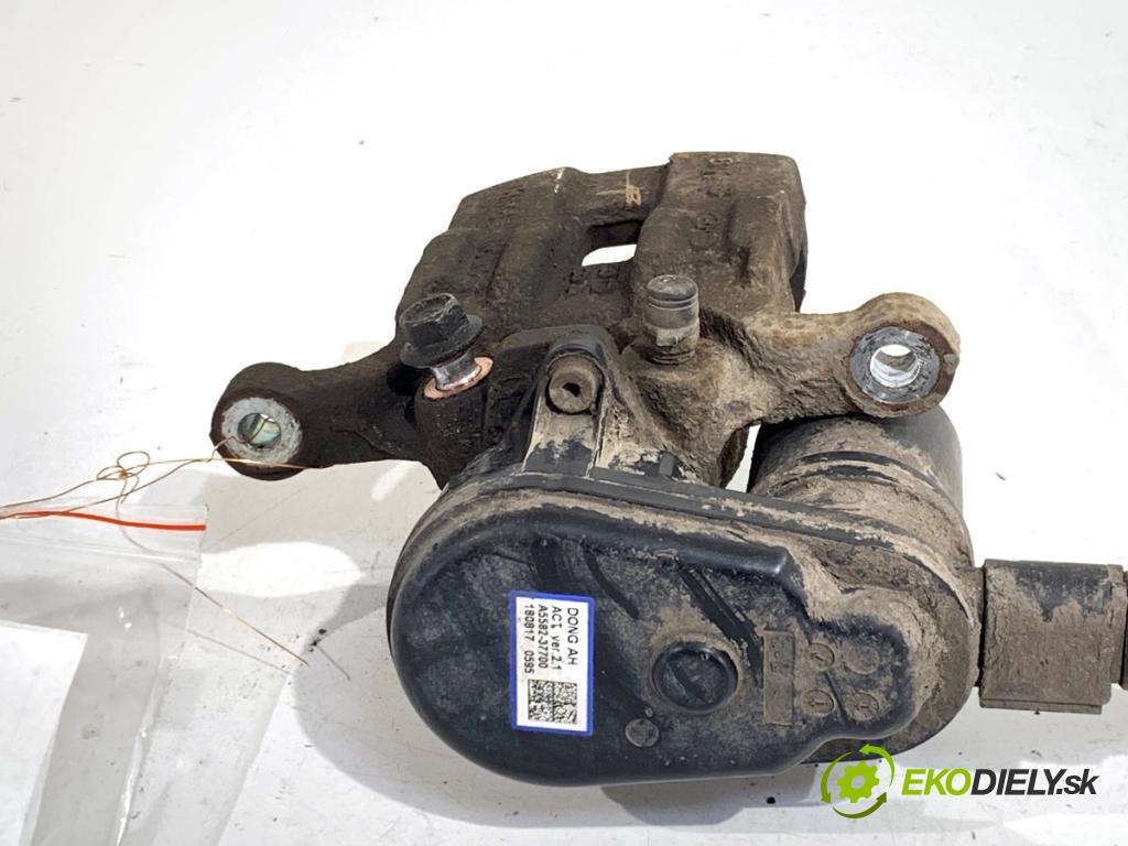 KIA OPTIMA Kombi 2018 132 kW 1.6 T-GDI 1591 Brzdič strmeň ľavy zad A5582-37700