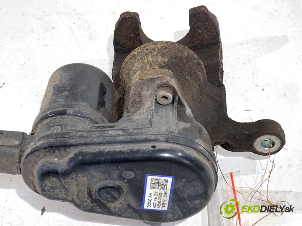 KIA OPTIMA Kombi 2018 132 kW 1.6 T-GDI 1591 Brzdič strmeň ľavy zad A5582-37700