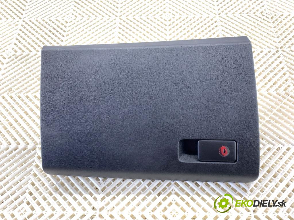 KIA OPTIMA Kombi 2018 132 kW 1.6 T-GDI 1591 přihrádka kastlík spolujezdce 84510-D4010 (Přihrádka (kastlík))