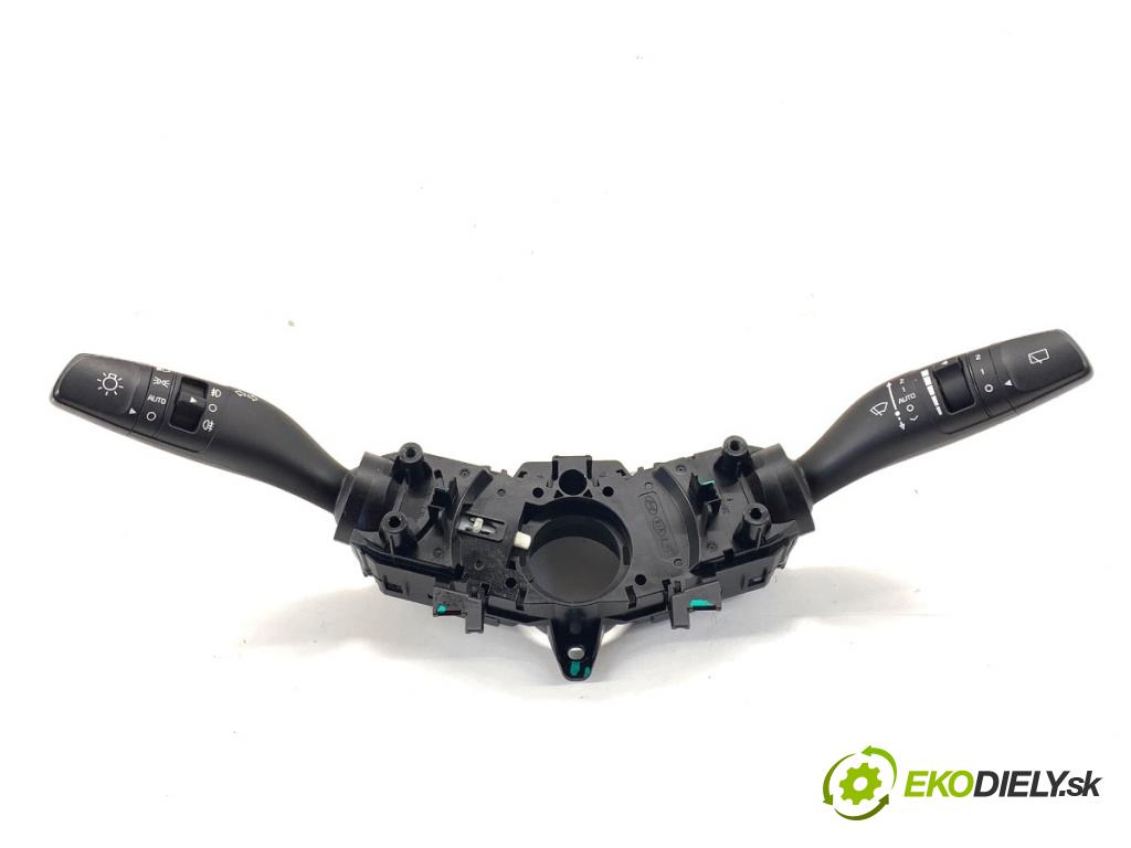 KIA OPTIMA Kombi 2018 132 kW 1.6 T-GDI 1591 Prepínač kombinovaný 93403-D4962 (Prepínacie páčky pod volantom)