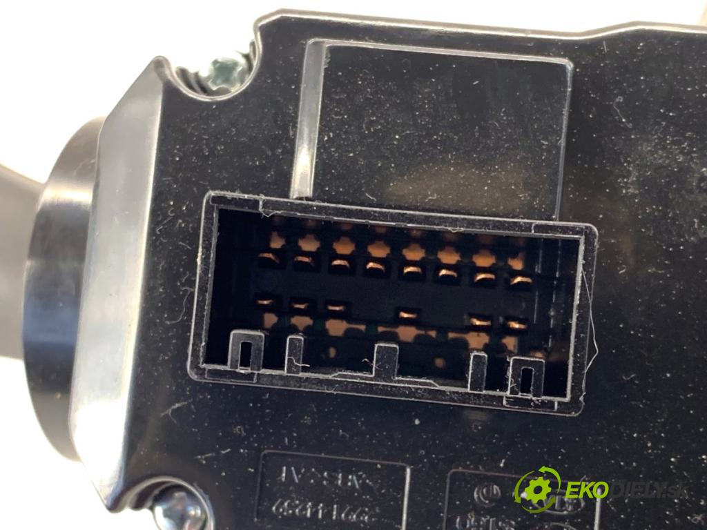 KIA OPTIMA Kombi 2018 132 kW 1.6 T-GDI 1591 Prepínač kombinovaný 93403-D4962 (Prepínacie páčky pod volantom)