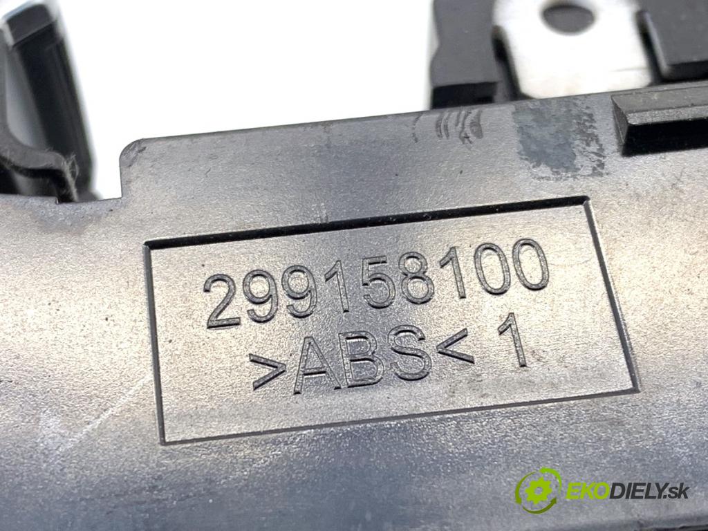 KIA OPTIMA Kombi 2018 132 kW 1.6 T-GDI 1591 Prepínač okien 93570D4460 (Prepínacie páčky pod volantom)