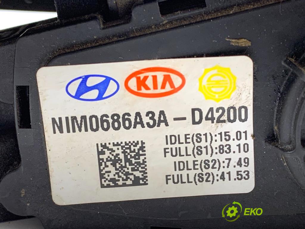 KIA OPTIMA Kombi 2018 132 kW 1.6 T-GDI 1591 Potenciometer plynu  (Potenciometer plynového pedálu)