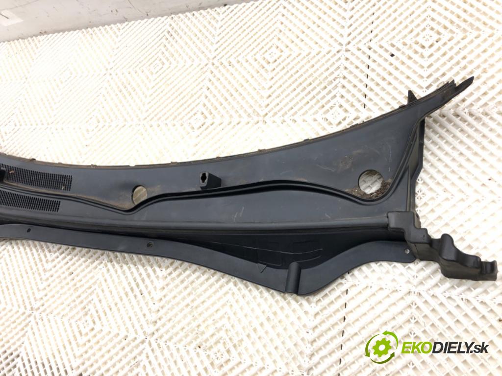 KIA OPTIMA Kombi 2018 132 kW 1.6 T-GDI 1591 Torpédo, plast pod čelné okno 86151-D4000 (Torpédo (plast pod čelným sklom))