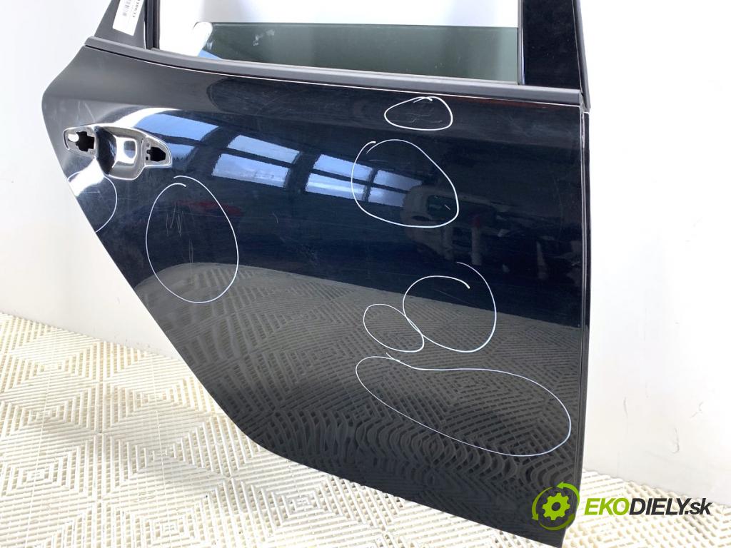KIA OPTIMA Kombi 2018 132 kW 1.6 T-GDI 1591 Dvere pravy zad ABP