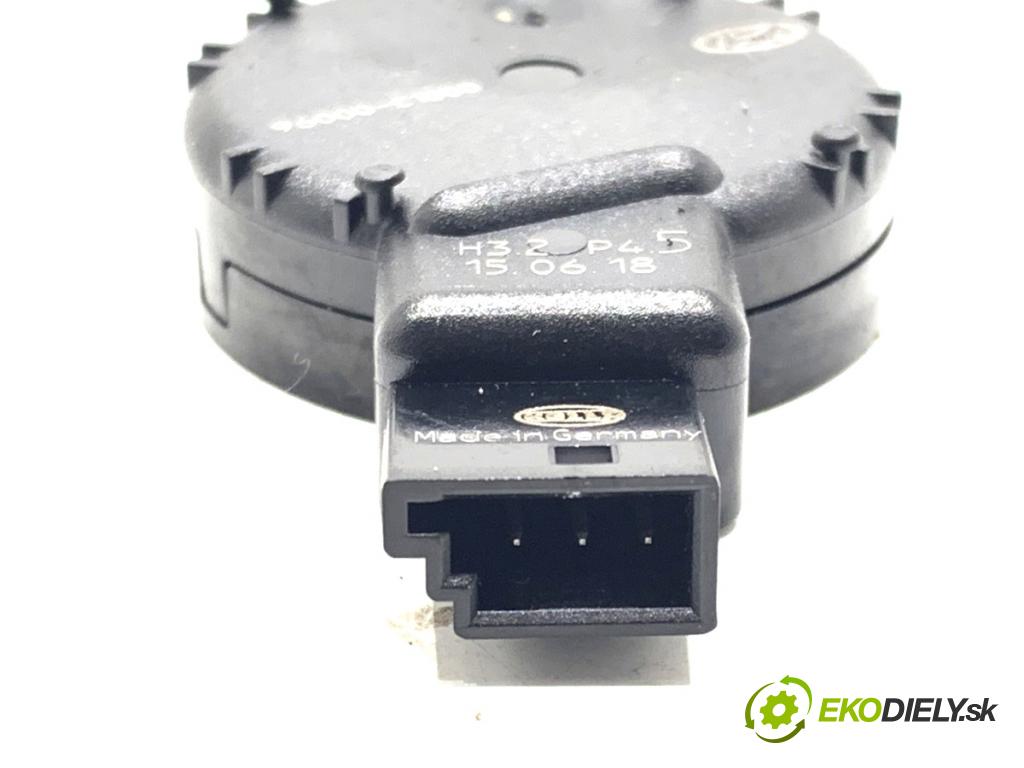 KIA OPTIMA Kombi 2018 132 kW 1.6 T-GDI 1591 Snímač dažďa 96000-C1000 (Snímač dažďa)