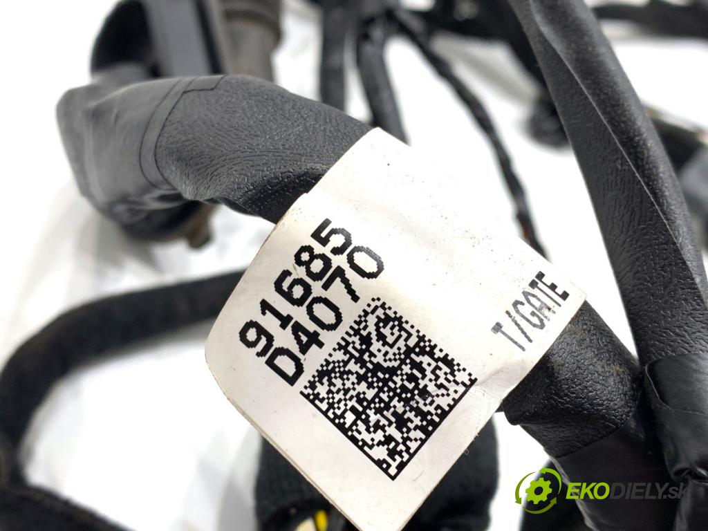 KIA OPTIMA Kombi 2018 132 kW 1.6 T-GDI 1591 káblovačka dveří kufra zadní část 91685-D4070