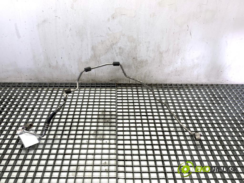 VW GOLF VI Kombi 2011 103 kW 2.0 TDI 1968 rúrka klimatizace 1K0820741CM (Trubka klimatizace)