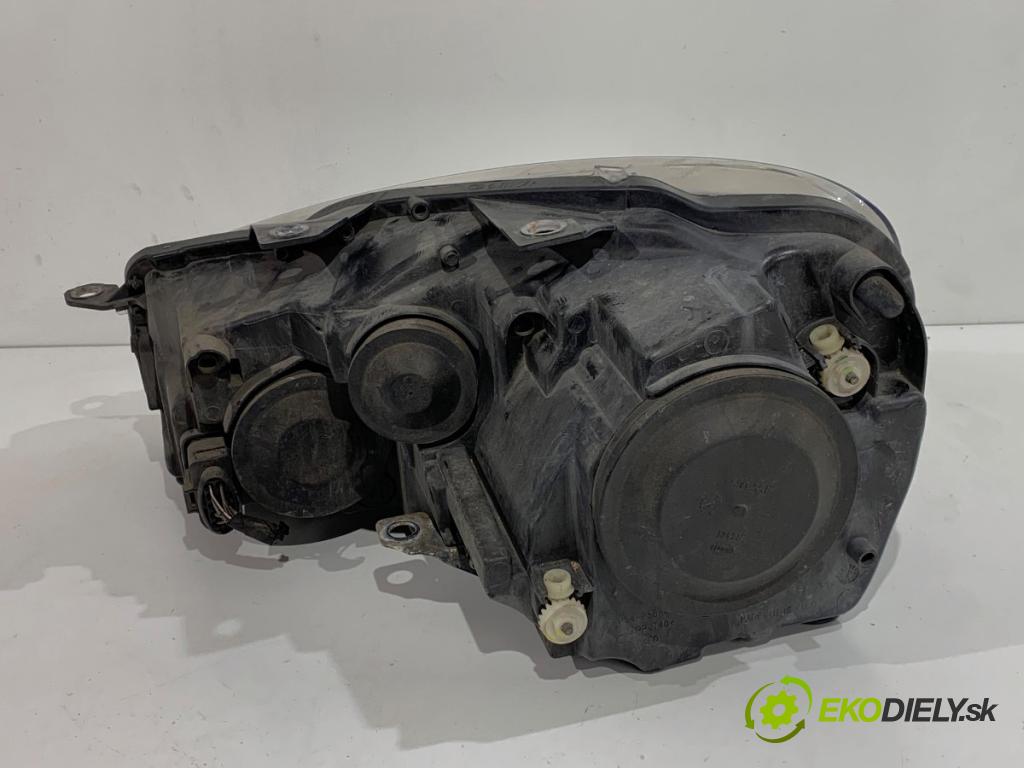 VW GOLF VI Kombi 2011 103 kW 2.0 TDI 1968 Svetlomet pravy predný