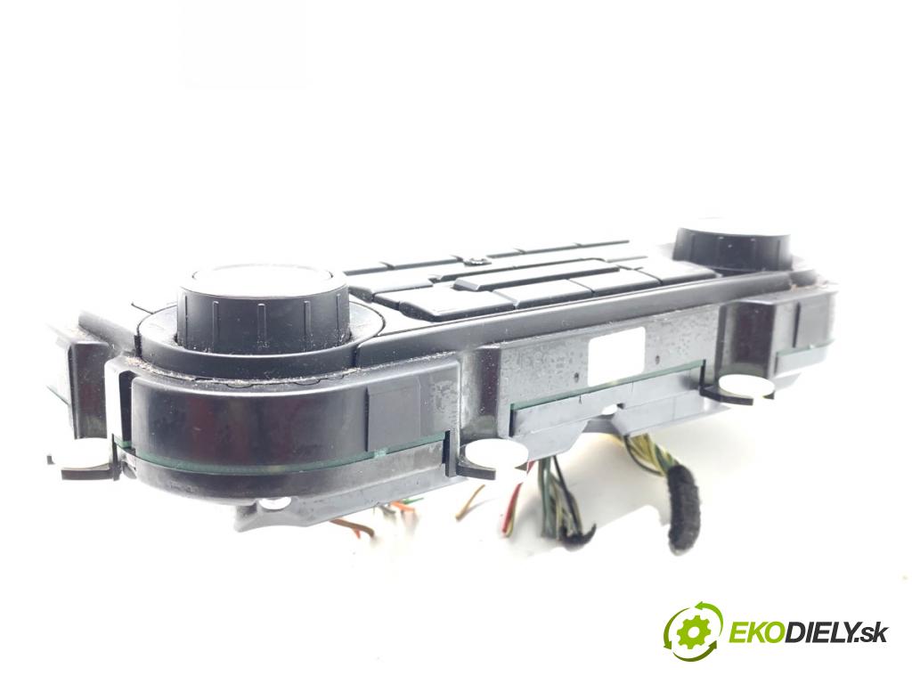 VW GOLF VI Kombi 2011 103 kW 2.0 TDI 1968 Panel ovládania kúrenia 5K0907044DT (Prepínacie páčky pod volantom)