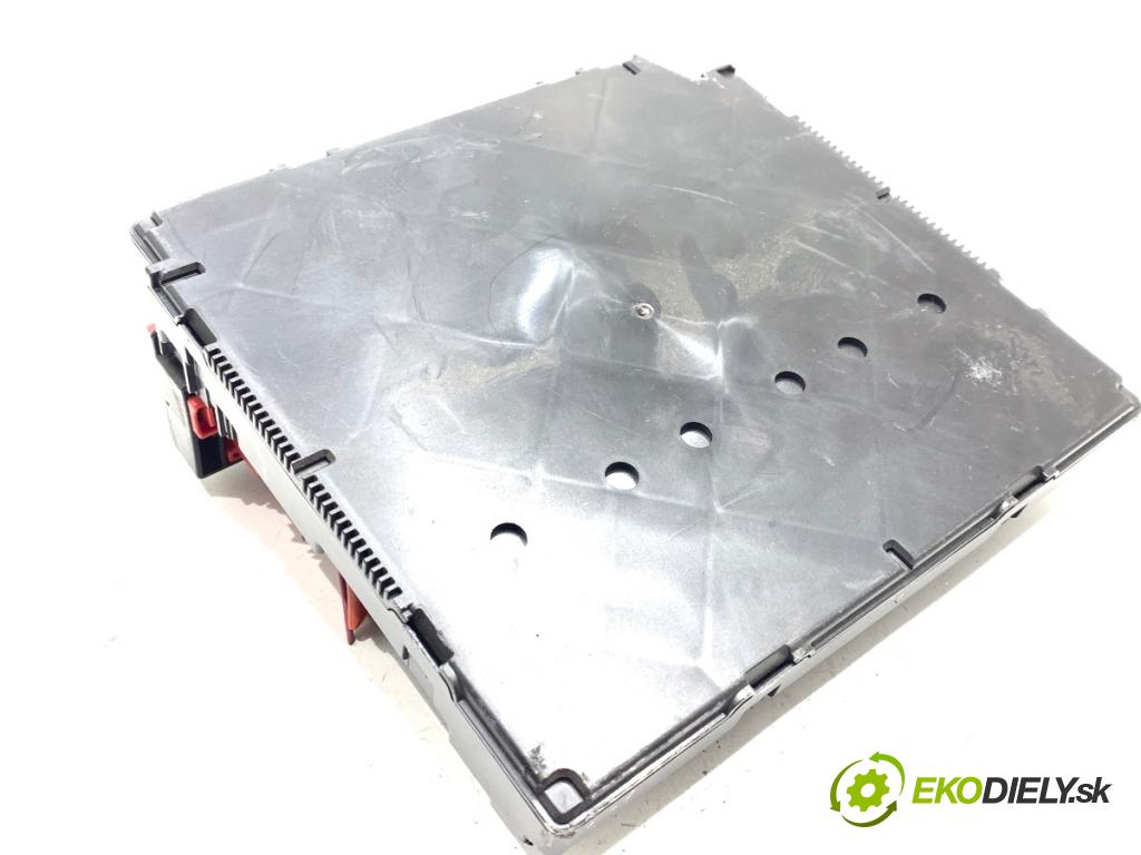 VW GOLF VI Kombi 2011 103 kW 2.0 TDI 1968 Modul komfortu 5K0937086J (Modul komfortu)