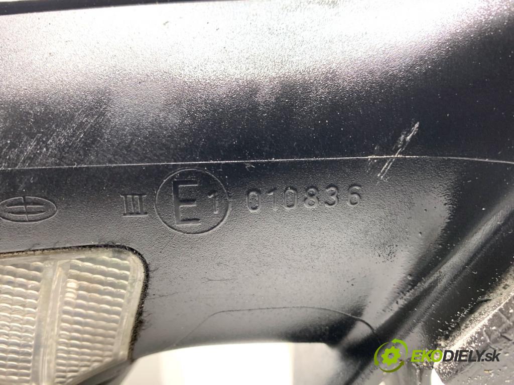 VW GOLF VI Kombi 2011 103 kW 2.0 TDI 1968 Spätné zrkadlo pravy