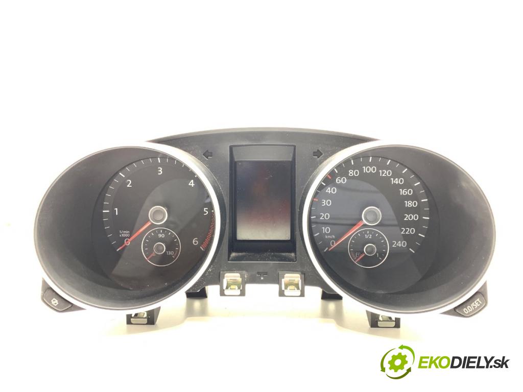 VW GOLF VI Kombi 2011 103 kW 2.0 TDI 1968 Prístrojovka 5K0920871AX (Prístrojová doska)
