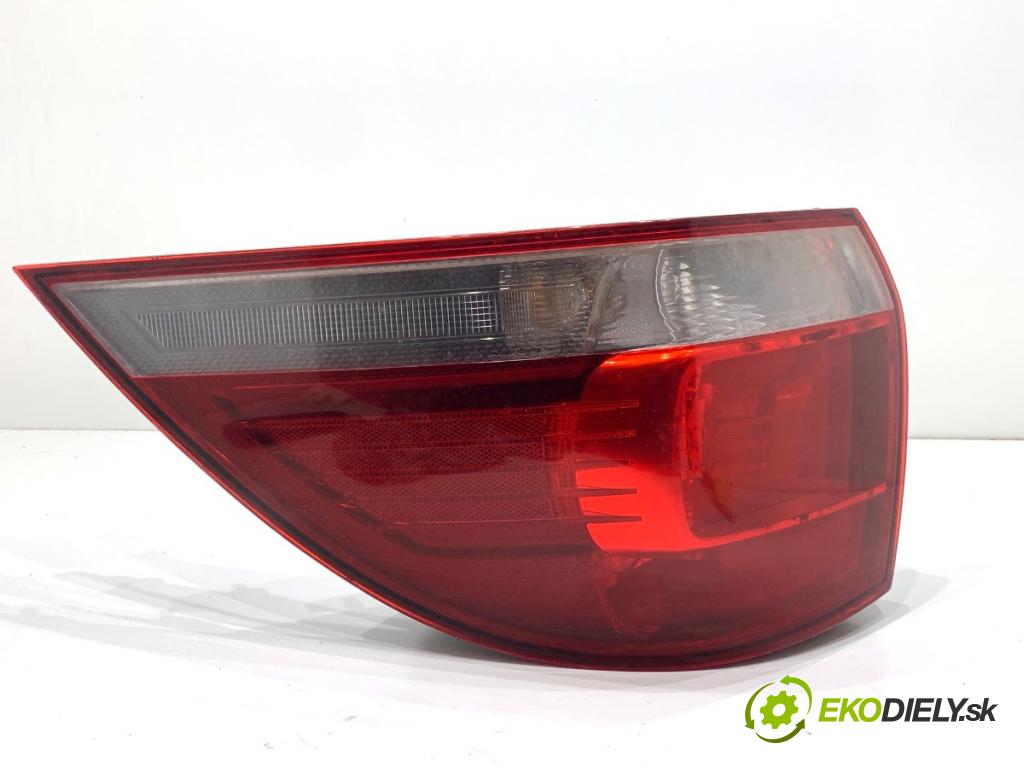 VW GOLF VI Kombi 2011 103 kW 2.0 TDI 1968 světlo pravý zadní část 1K9945096G