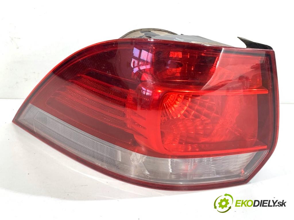 VW GOLF VI Kombi 2011 103 kW 2.0 TDI 1968 Svetlo ľavy zad 1K9945095G