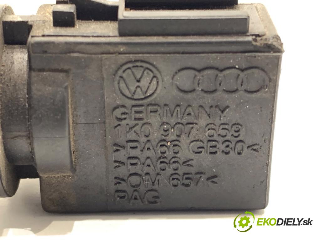 VW GOLF VI Kombi 2011 103 kW 2.0 TDI 1968 Snímač kvality vzduchu 1K0907659