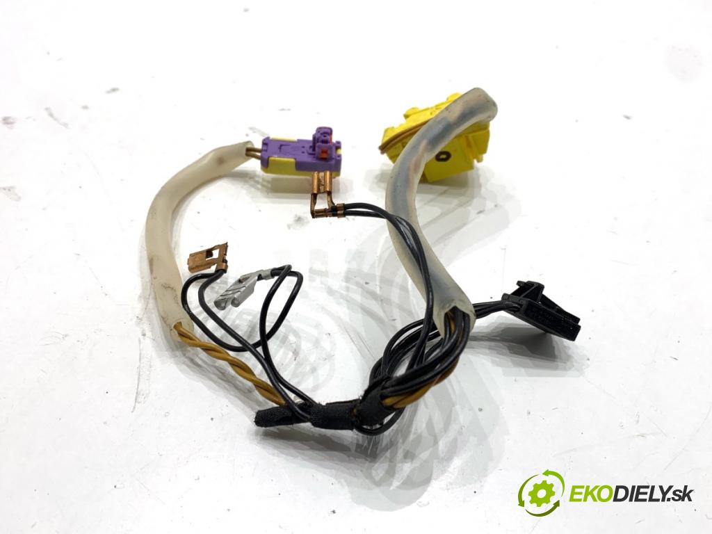 VW GOLF VI Kombi 2011 103 kW 2.0 TDI 1968 káblovačka silenbloku airbag