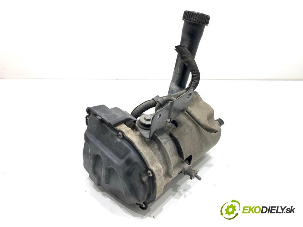 PEUGEOT 308 I liftback 2007 110 kW 1.6 16V 1598 pumpa servočerpadlo 9684979180 (Servočerpadlo)