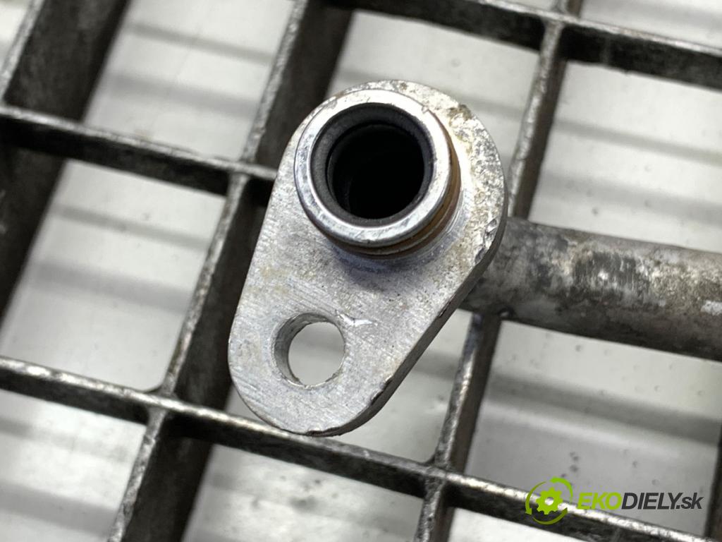 PEUGEOT 308 I liftback 2007 110 kW 1.6 16V 1598 rúrka klimatizace  (Trubka klimatizace)