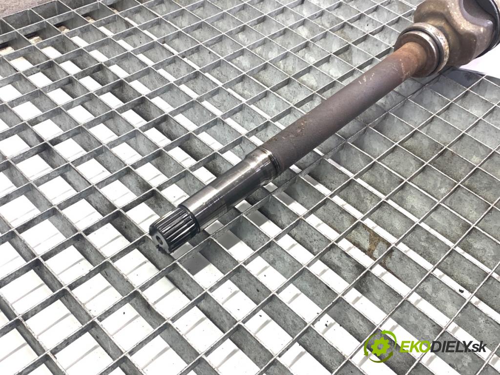 PEUGEOT 308 I liftback 2007 110 kW 1.6 16V 1598 Poloos pravy predný
