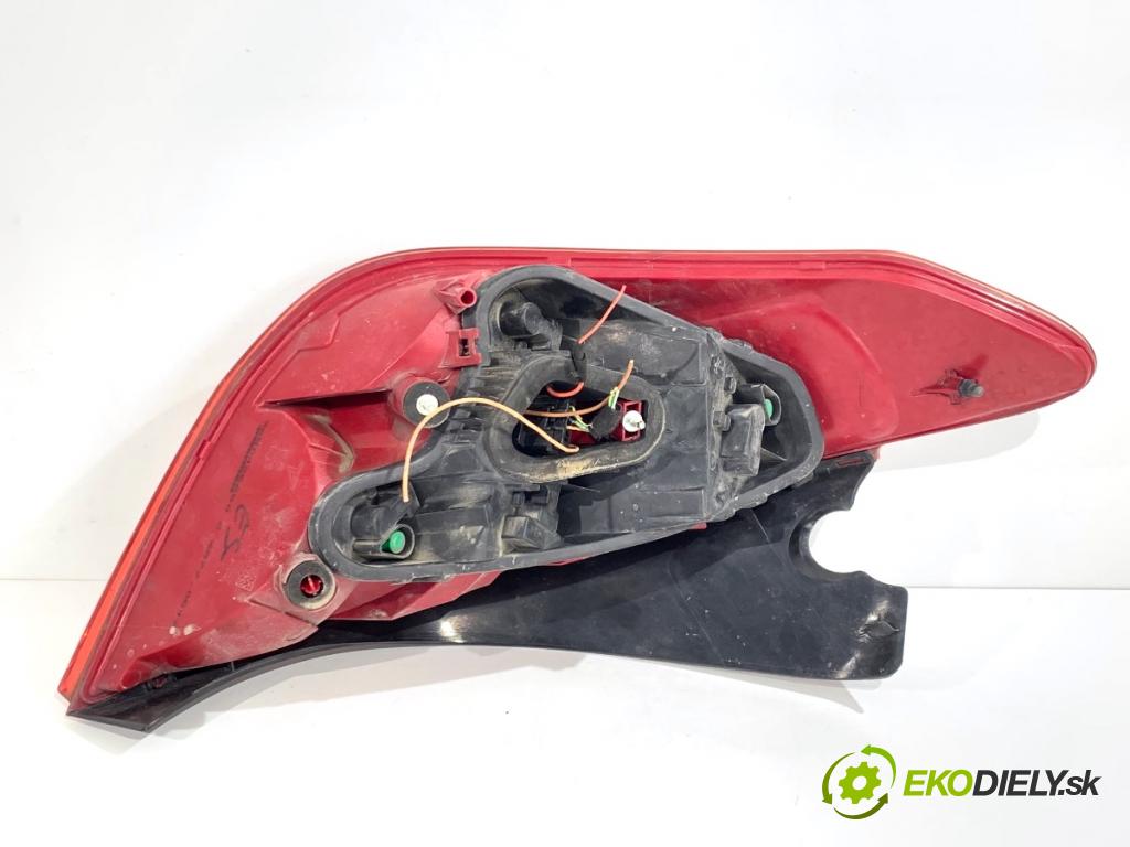 PEUGEOT 308 I liftback 2007 110 kW 1.6 16V 1598 Svetlo pravy zad 9680425680