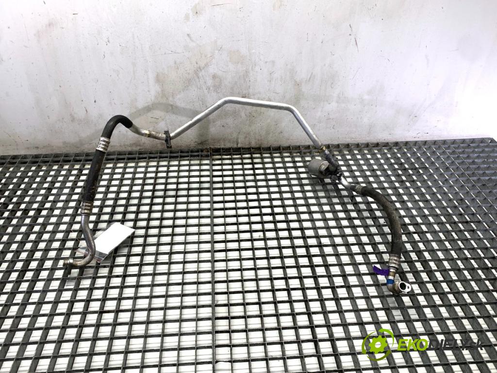 PEUGEOT 308 I liftback 2007 110 kW 1.6 16V 1598 rúrka klimatizace 9658201480 (Trubka klimatizace)