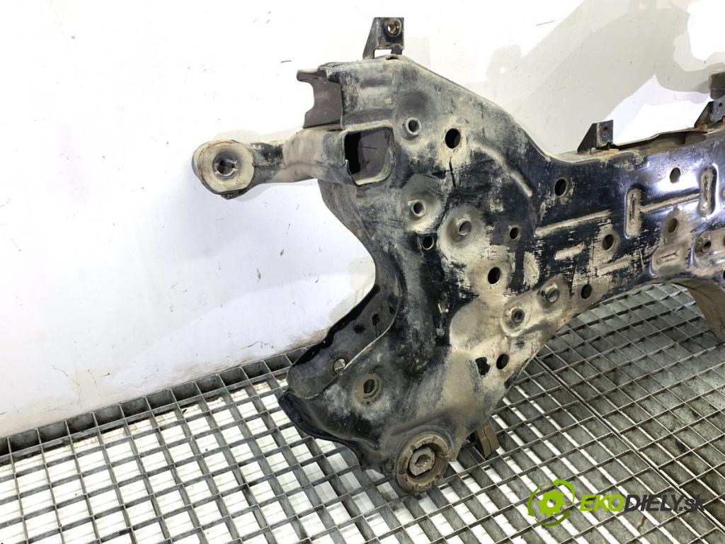 KIA SPORTAGE IV SUV 2017 130 kW 1.6 TGDI AWD 1591 výztuha pod motor 62401-F1150 (Přední výztuha)