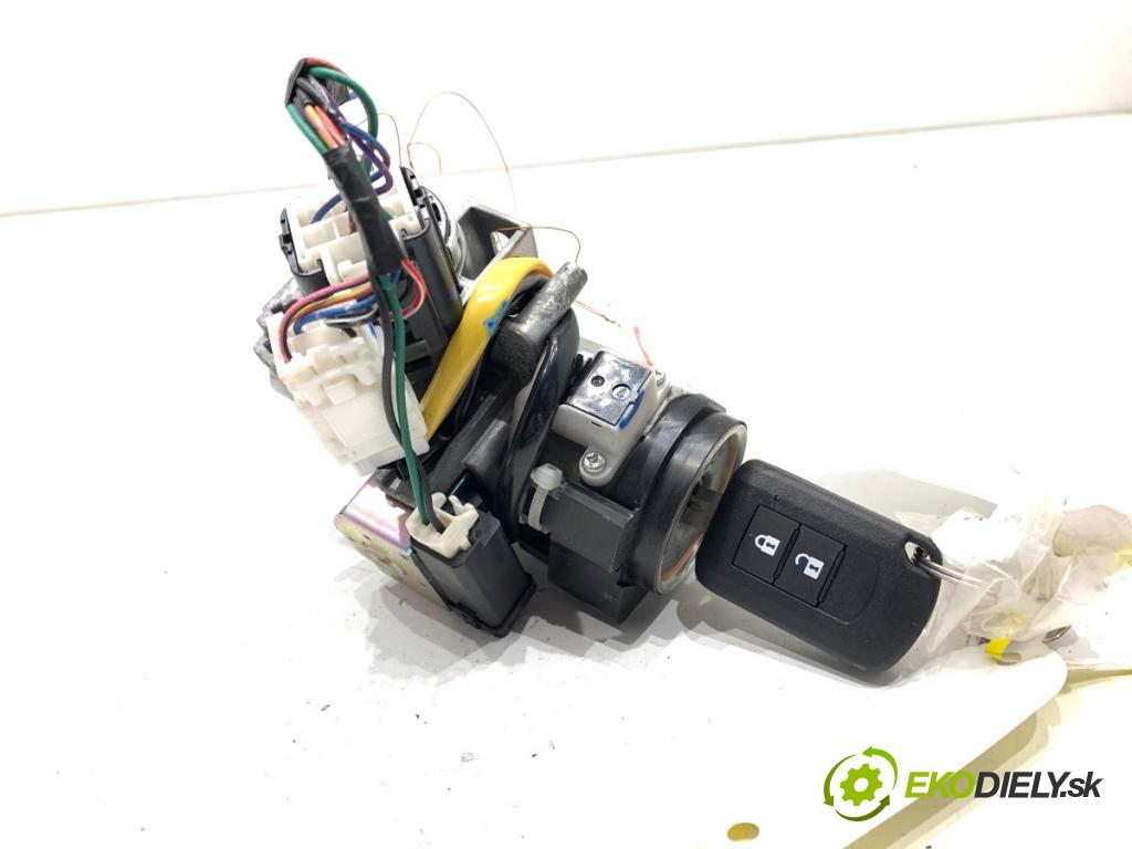 MITSUBISHI OUTLANDER III SUV 2017 110 kW 2.0 4WD (GF7W) 1998 spinačka  (Spínacia skrinka)