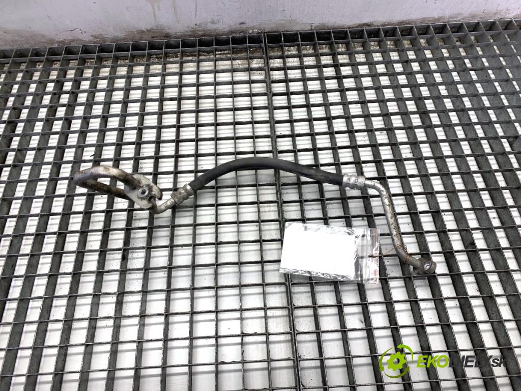 MITSUBISHI OUTLANDER III SUV 2017 110 kW 2.0 4WD (GF7W) 1998 rúrka klimatizace  (Trubka klimatizace)