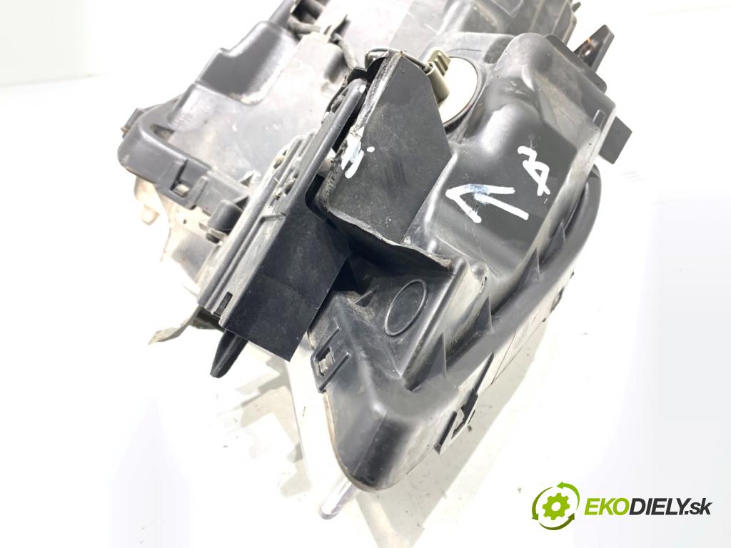 MITSUBISHI OUTLANDER III SUV 2017 110 kW 2.0 4WD (GF7W) 1998 Svetlomet ľavy predný PLNÉ: LED 8301C8-53