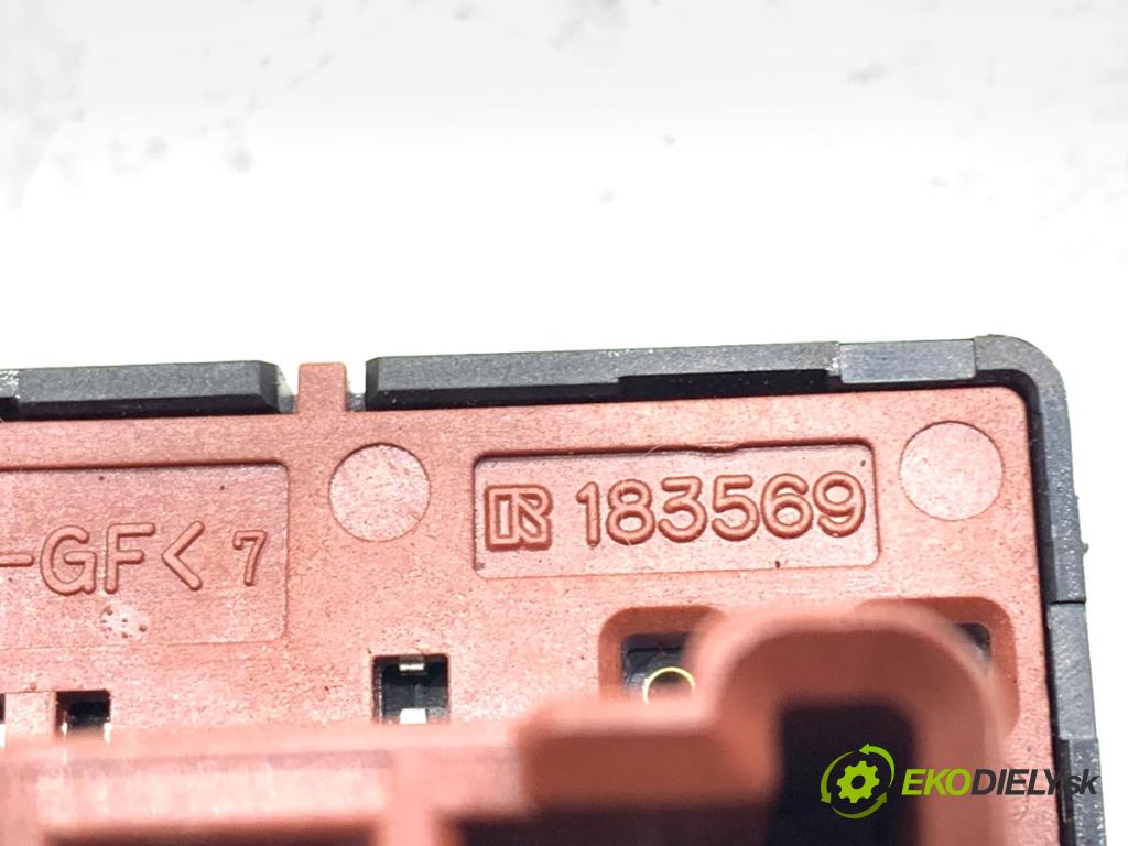 MITSUBISHI OUTLANDER III SUV 2017 110 kW 2.0 4WD (GF7W) 1998 Prepínač nastavenia spätných zrkadiel  (Prepínacie páčky pod volantom)