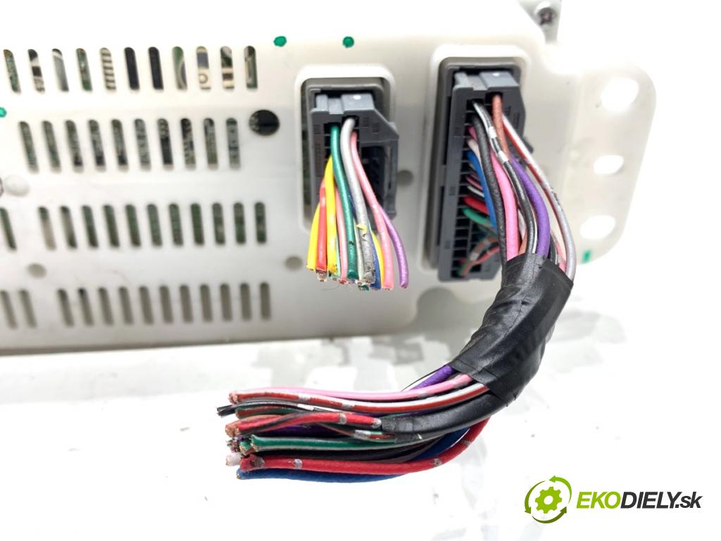 MITSUBISHI OUTLANDER III SUV 2017 110 kW 2.0 4WD (GF7W) 1998 Panel ovládania kúrenia 7820B057XA (Prepínacie páčky pod volantom)