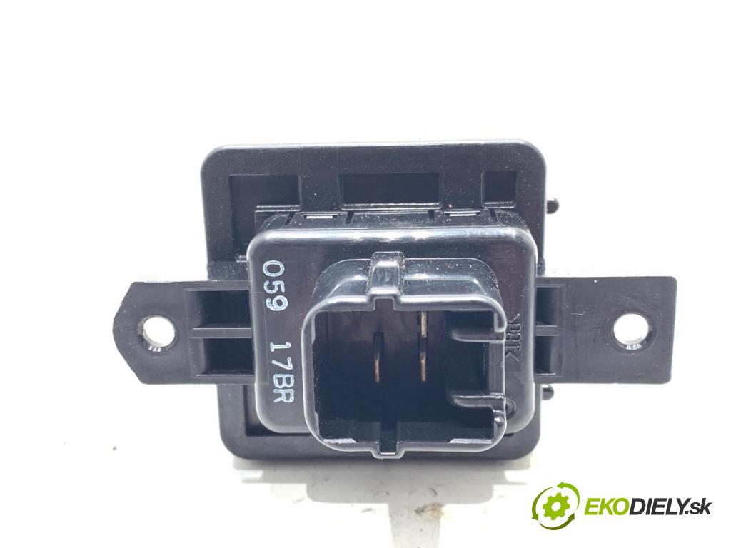 MITSUBISHI OUTLANDER III SUV 2017 110 kW 2.0 4WD (GF7W) 1998 odpor rezistor topení vzduchu  (Odpor topení)