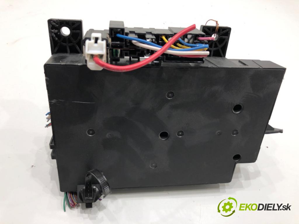 MITSUBISHI OUTLANDER III SUV 2017 110 kW 2.0 4WD (GF7W) 1998 Modul BSI 8637B690 (Poistková skrinka)