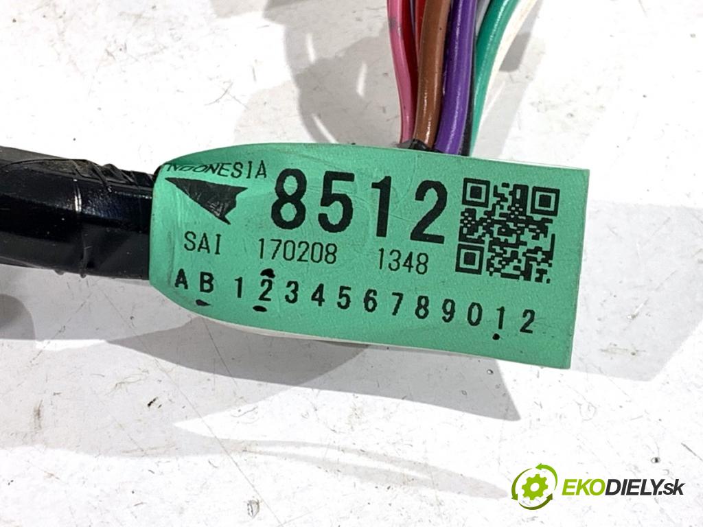 MITSUBISHI OUTLANDER III SUV 2017 110 kW 2.0 4WD (GF7W) 1998 káblovačka dveře přední část levý