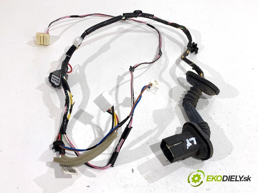 MITSUBISHI OUTLANDER III SUV 2017 110 kW 2.0 4WD (GF7W) 1998 Káblovačka Dvere zad ľavy 