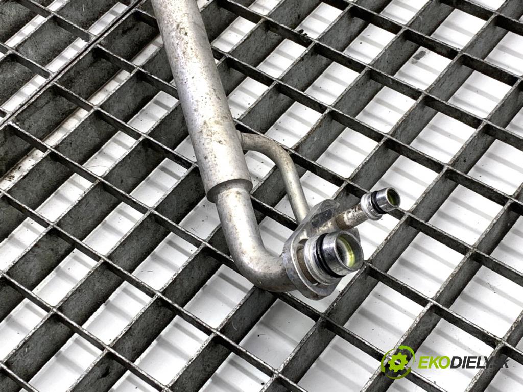 MITSUBISHI OUTLANDER III SUV 2017 110 kW 2.0 4WD (GF7W) 1998 rúrka klimatizace  (Trubka klimatizace)