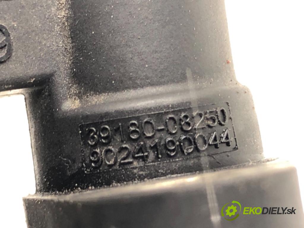 KIA CEED SUV 2021 118 kW 1.5 T-GDI 1482 Snímač pozície vačkového hriadeľa 39180-08250 (Snímač polohy kľukového hriadeľa)