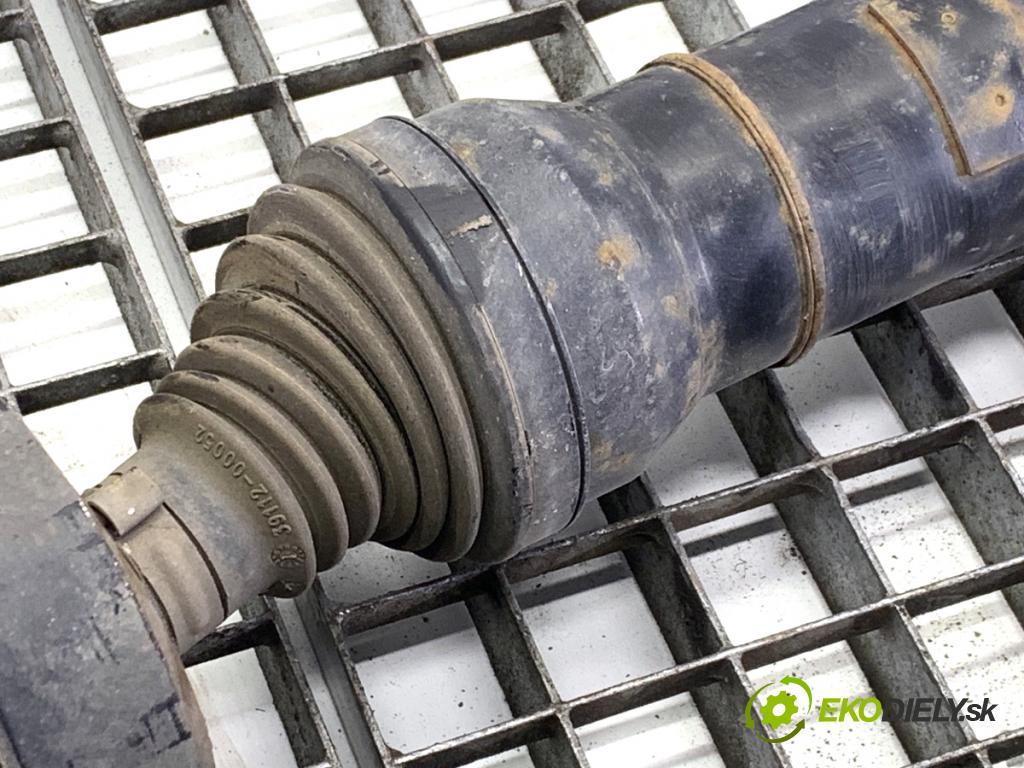 KIA SPORTAGE IV SUV 2017 130 kW 1.6 TGDI AWD 1591 Kardaň, hriadeľ hnací zad 49300-D3000 (Kardaňový hriadeľ)