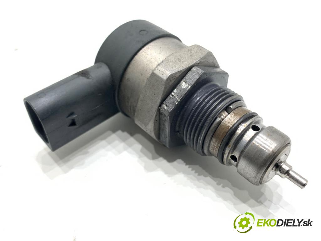 VW GOLF VI Kombi 2011 103 kW 2.0 TDI 1968 Regulátor tlaku paliva 0281006003 (Palivový systém ostatné)