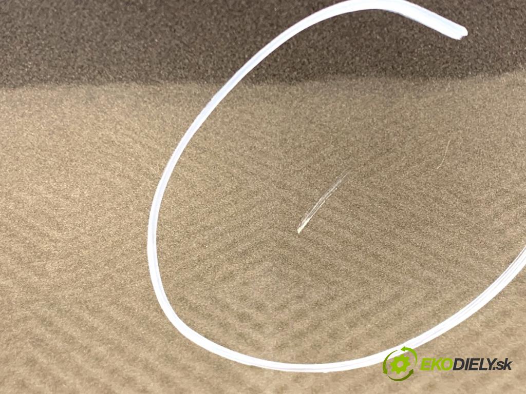 FORD ECOSPORT SUV 2018 92 kW 1.0 EcoBoost 998 dveře pravý zadní část