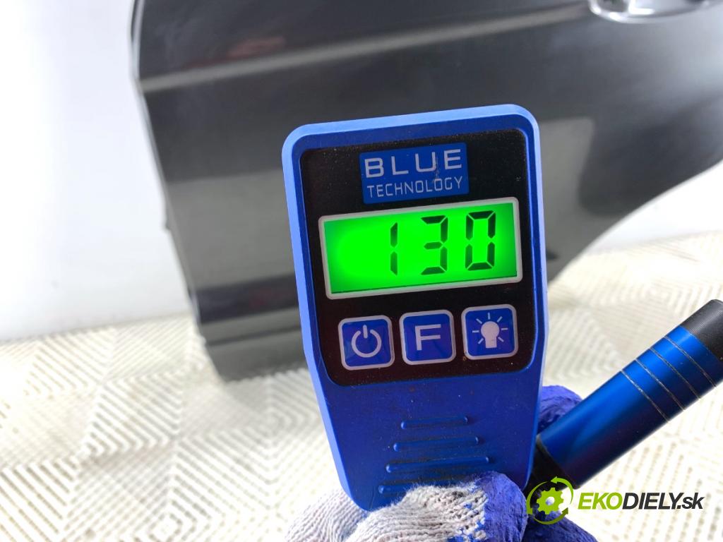 FORD ECOSPORT SUV 2018 92 kW 1.0 EcoBoost 998 dveře levý zadní část