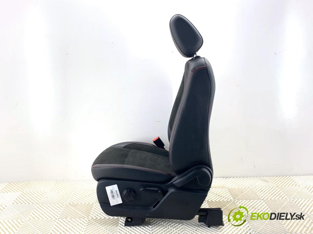 FORD ECOSPORT SUV 2018 92 kW 1.0 EcoBoost 998 Sedadlo ľavy predný