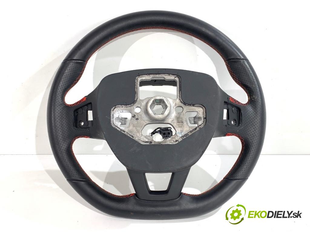 FORD ECOSPORT SUV 2018 92 kW 1.0 EcoBoost 998 volant EGN15-3600