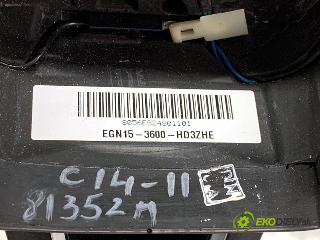 FORD ECOSPORT SUV 2018 92 kW 1.0 EcoBoost 998 Volant EGN15-3600