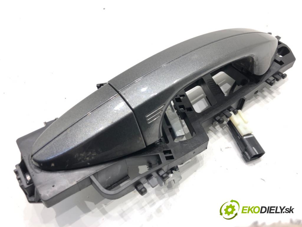 FORD ECOSPORT SUV 2018 92 kW 1.0 EcoBoost 998 Kľučka vonkajšia pravy predný CN15-A224A36-BA