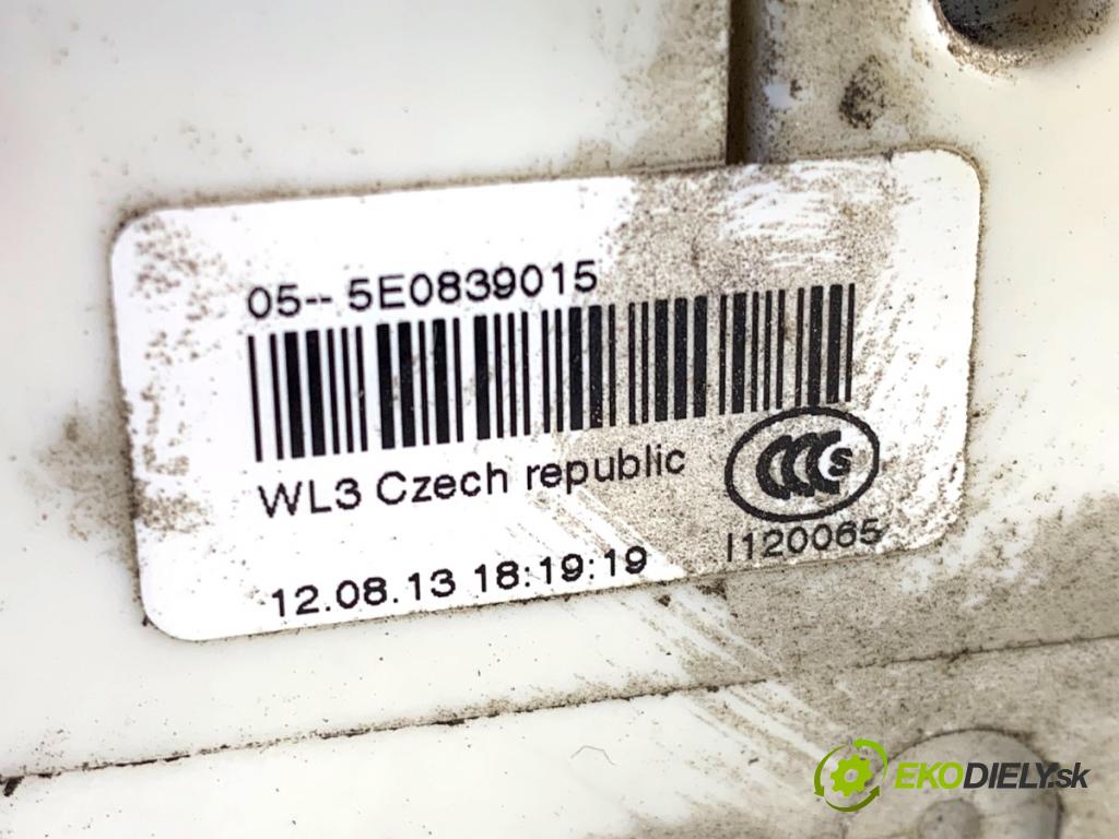 SKODA YETI SUV 2013 90 kW 1.4 TSI 1390 zámok Dvere ľavy zad 5E0839015